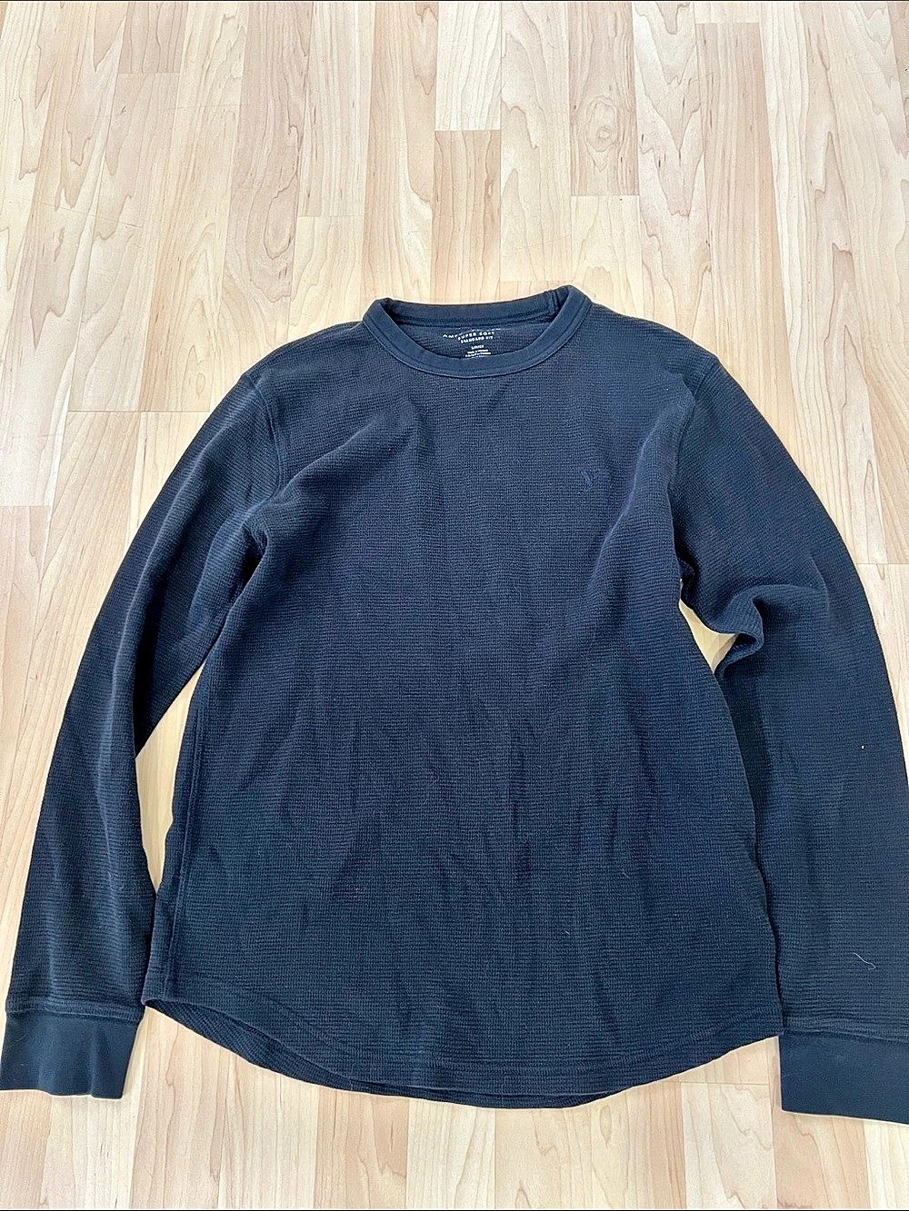 American Eagle Super Soft Standard Fit Thermal Shirt in Black mens size Small
